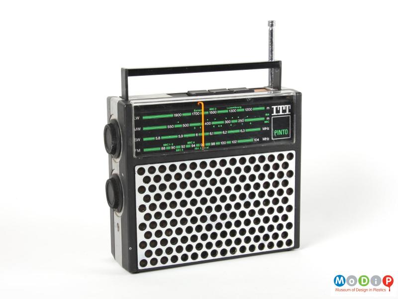 Front view of an ITT Pinto radio showing the circular pattern on the speaker.