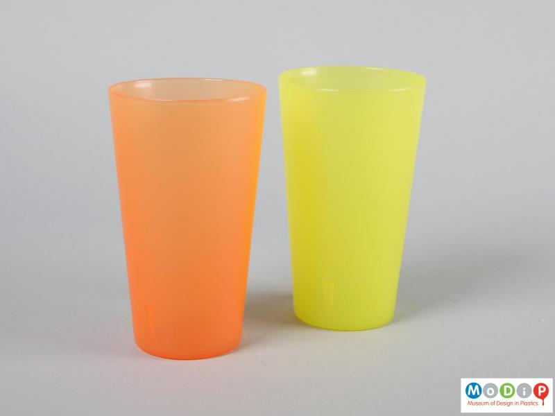 Side view of a two beakers showing the tapered shape.