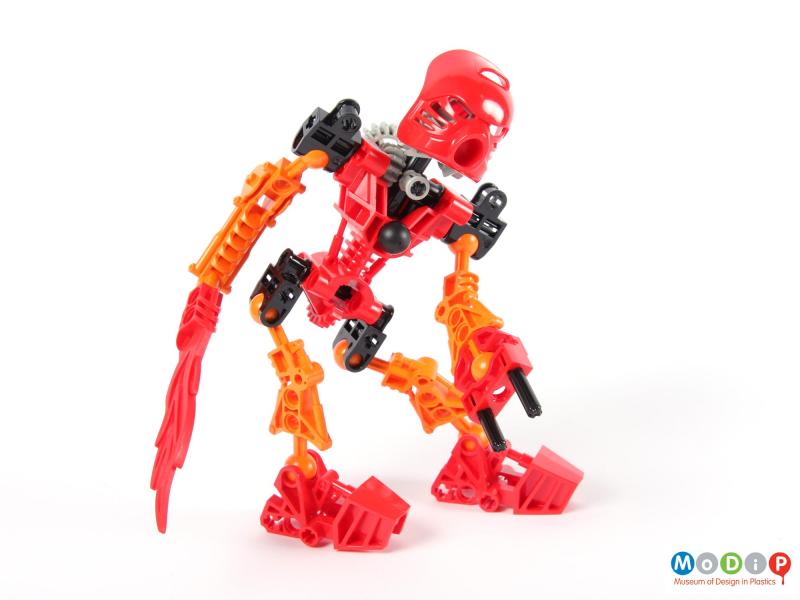 Front view of a Lego set showing the movement in the figure.