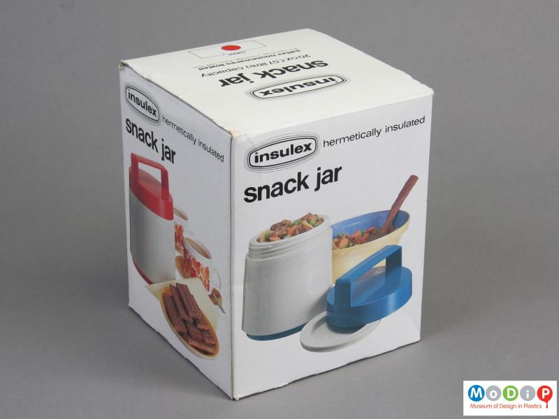 Side view of an insulated jar showing the packaging.
