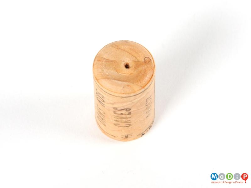 Top view of a cork showing the moulded edge.