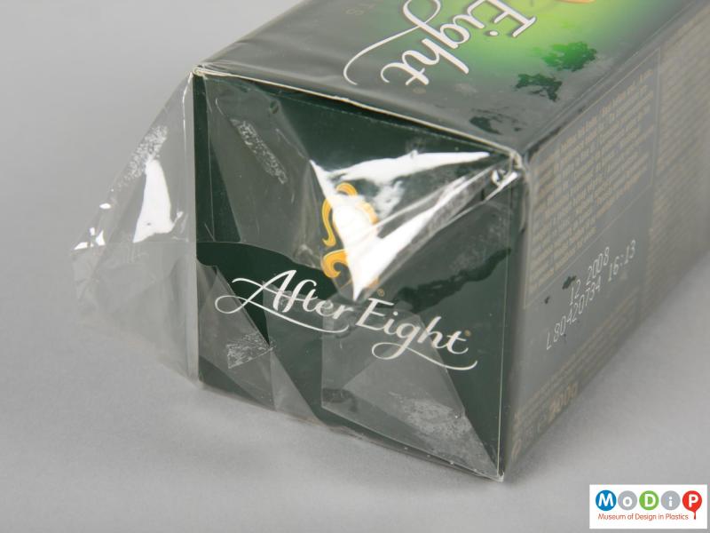 Side view of a box showing the wrapper.