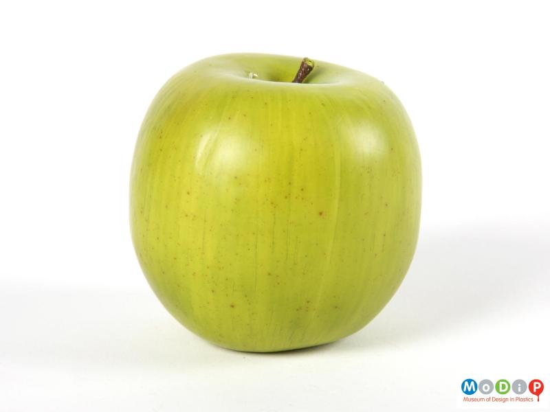 Side view of an apple showing the natual effect of the colouring.