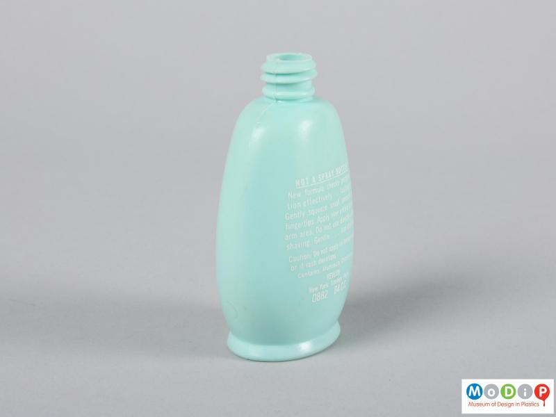 Side view of a bottle showing the moulding seam.