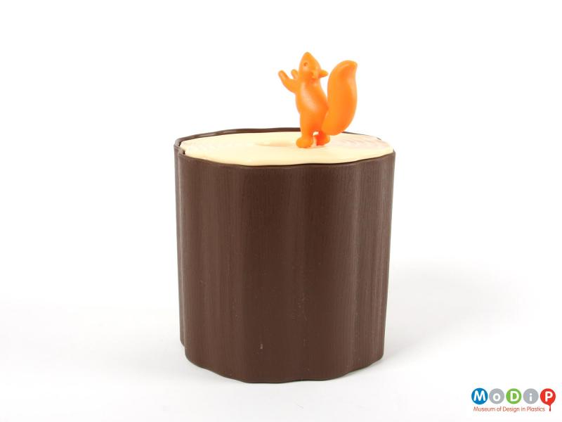 Side view of a tissue holder showing the standing squirrel.