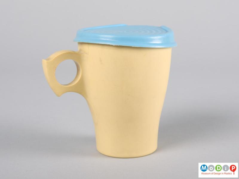 Rear view of a mug showing the thick handle.