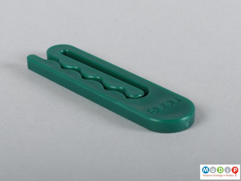 Top view of a clothes peg showing the injection gate.