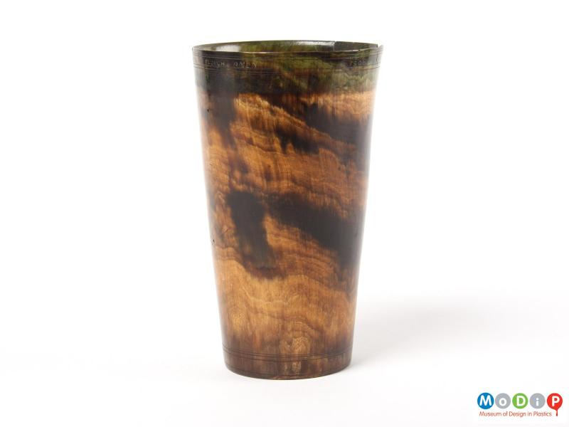 Side view of a beaker showing the natural patterning.