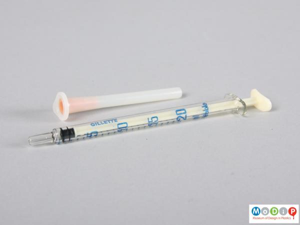 Side view of a syringe showing the demarcations.