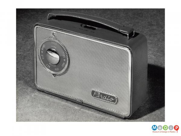 Scanned image showing a radio.